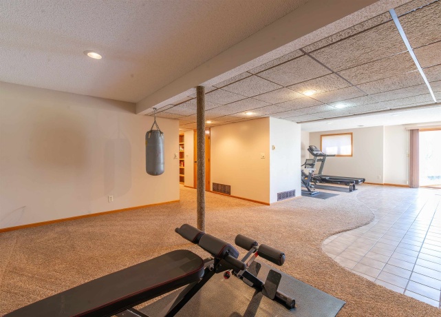 1430 Sylvan, FREEPORT, Illinois 61032, 4 Bedrooms Bedrooms, ,3 BathroomsBathrooms,House,For Sale,Sylvan,202601995