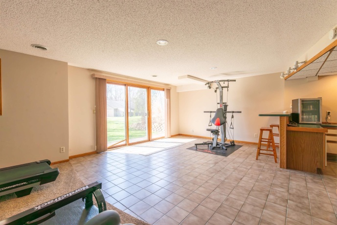 1430 Sylvan, FREEPORT, Illinois 61032, 4 Bedrooms Bedrooms, ,3 BathroomsBathrooms,House,For Sale,Sylvan,202601995