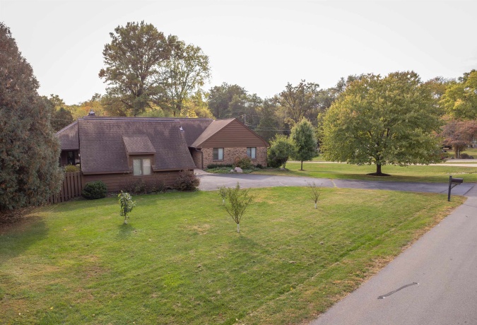 1430 Sylvan, FREEPORT, Illinois 61032, 4 Bedrooms Bedrooms, ,3 BathroomsBathrooms,House,For Sale,Sylvan,202601995