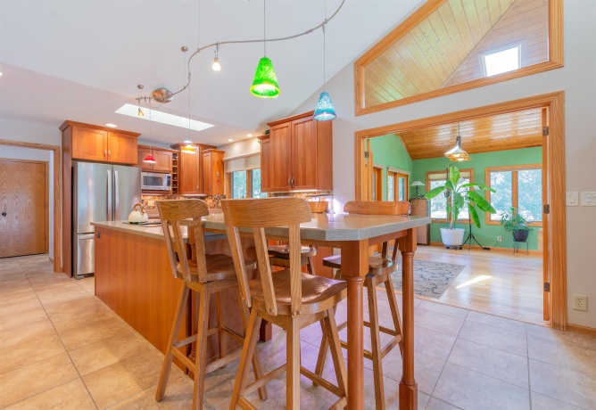 1430 Sylvan, FREEPORT, Illinois 61032, 4 Bedrooms Bedrooms, ,3 BathroomsBathrooms,House,For Sale,Sylvan,202601995