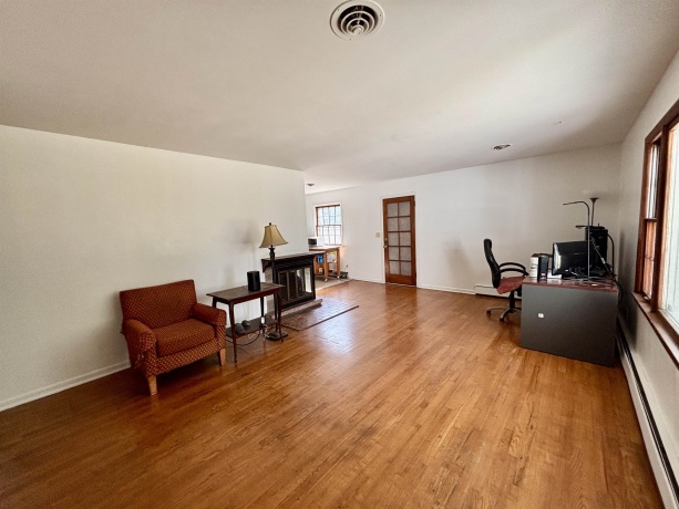 911 KENMORE, ROCKFORD, Illinois 61108, 3 Bedrooms Bedrooms, ,2 BathroomsBathrooms,House,For Sale,KENMORE,202601996