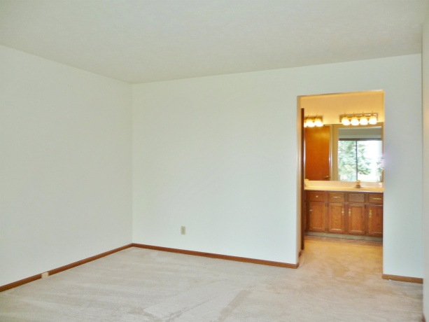5310 Mist Flower Terrace, LOVES PARK, Illinois 61111, 2 Bedrooms Bedrooms, ,2 BathroomsBathrooms,Condominium,For Sale,Mist Flower Terrace,202602000