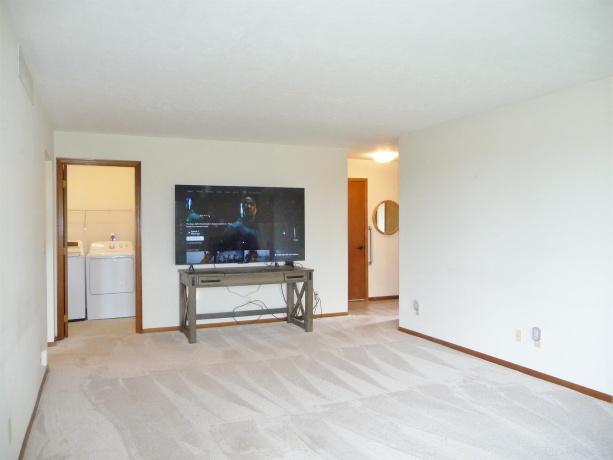 5310 Mist Flower Terrace, LOVES PARK, Illinois 61111, 2 Bedrooms Bedrooms, ,2 BathroomsBathrooms,Condominium,For Sale,Mist Flower Terrace,202602000