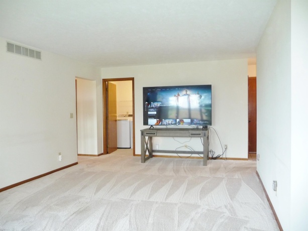 5310 Mist Flower Terrace, LOVES PARK, Illinois 61111, 2 Bedrooms Bedrooms, ,2 BathroomsBathrooms,Condominium,For Sale,Mist Flower Terrace,202602000