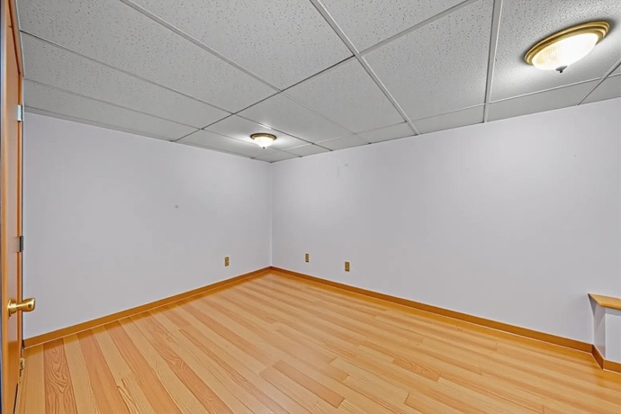 924 Suzy, SANDWICH, Illinois 60548, 4 Bedrooms Bedrooms, ,3 BathroomsBathrooms,House,For Sale,Suzy,202602001