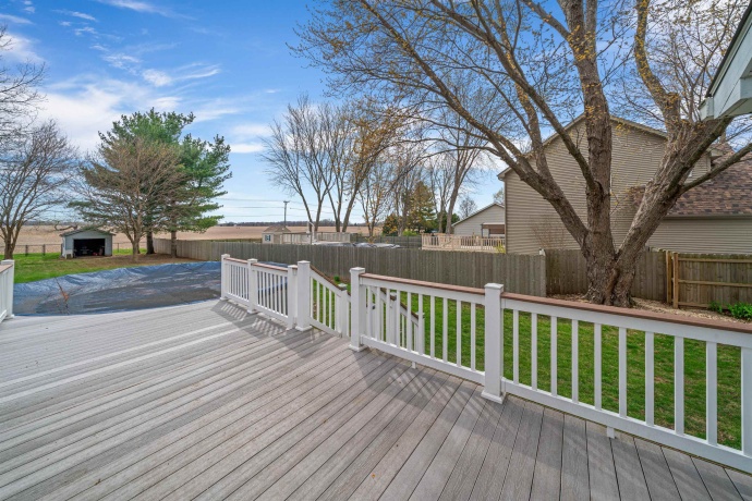 924 Suzy, SANDWICH, Illinois 60548, 4 Bedrooms Bedrooms, ,3 BathroomsBathrooms,House,For Sale,Suzy,202602001