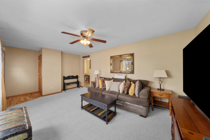 924 Suzy, SANDWICH, Illinois 60548, 4 Bedrooms Bedrooms, ,3 BathroomsBathrooms,House,For Sale,Suzy,202602001