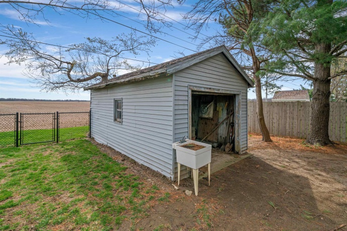 924 Suzy, SANDWICH, Illinois 60548, 4 Bedrooms Bedrooms, ,3 BathroomsBathrooms,House,For Sale,Suzy,202602001