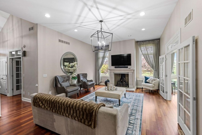 941 TIVOLI, ROCKFORD, Illinois 61107, 5 Bedrooms Bedrooms, ,4 BathroomsBathrooms,House,For Sale,TIVOLI,202602002