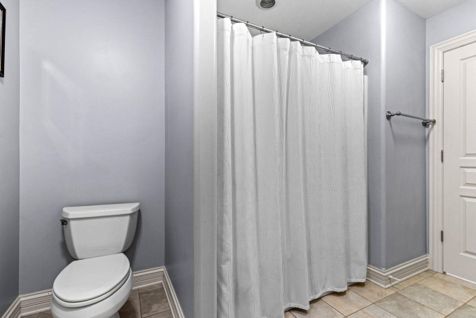 941 TIVOLI, ROCKFORD, Illinois 61107, 5 Bedrooms Bedrooms, ,4 BathroomsBathrooms,House,For Sale,TIVOLI,202602002