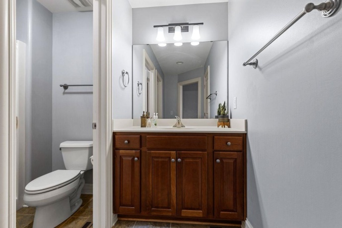 941 TIVOLI, ROCKFORD, Illinois 61107, 5 Bedrooms Bedrooms, ,4 BathroomsBathrooms,House,For Sale,TIVOLI,202602002