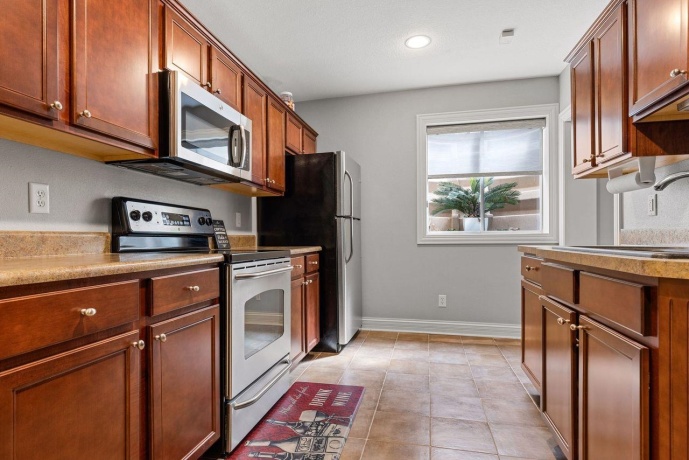 941 TIVOLI, ROCKFORD, Illinois 61107, 5 Bedrooms Bedrooms, ,4 BathroomsBathrooms,House,For Sale,TIVOLI,202602002