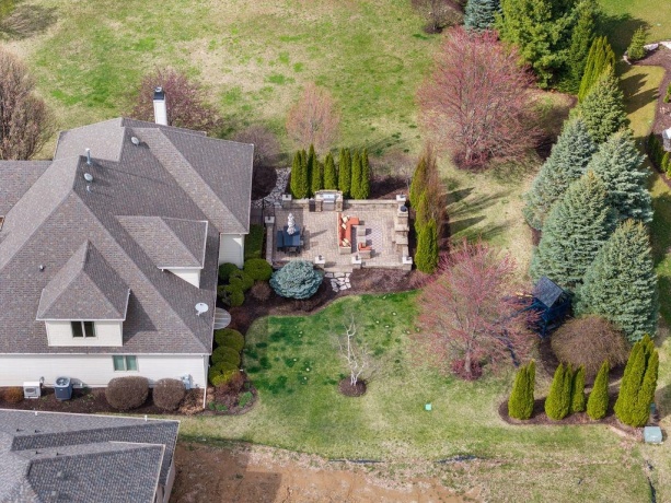 941 TIVOLI, ROCKFORD, Illinois 61107, 5 Bedrooms Bedrooms, ,4 BathroomsBathrooms,House,For Sale,TIVOLI,202602002