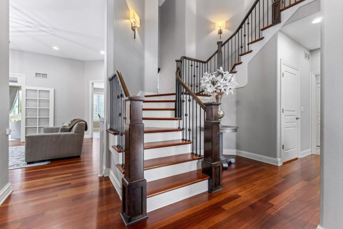 941 TIVOLI, ROCKFORD, Illinois 61107, 5 Bedrooms Bedrooms, ,4 BathroomsBathrooms,House,For Sale,TIVOLI,202602002