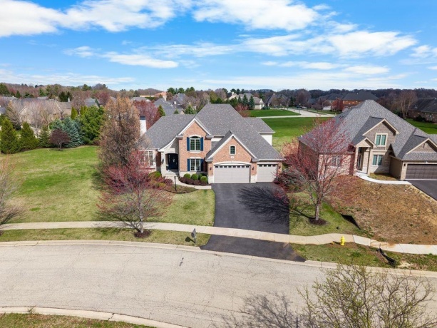 941 TIVOLI, ROCKFORD, Illinois 61107, 5 Bedrooms Bedrooms, ,4 BathroomsBathrooms,House,For Sale,TIVOLI,202602002