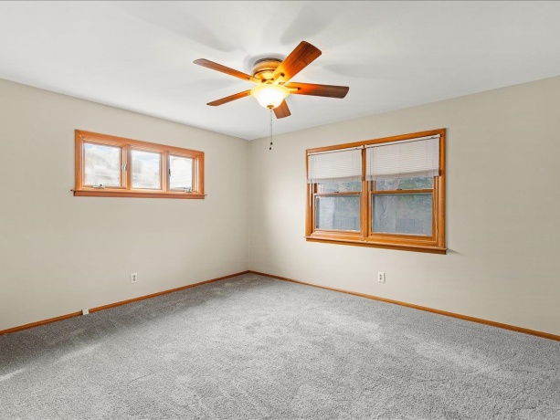 324 Fairview, ROCKFORD, Illinois 61107, 2 Bedrooms Bedrooms, ,1 BathroomBathrooms,House,For Sale,Fairview,202602003