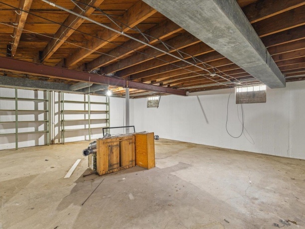 324 Fairview, ROCKFORD, Illinois 61107, 2 Bedrooms Bedrooms, ,1 BathroomBathrooms,House,For Sale,Fairview,202602003