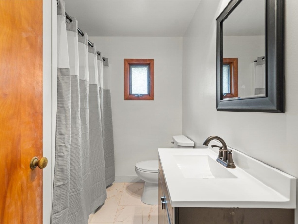 324 Fairview, ROCKFORD, Illinois 61107, 2 Bedrooms Bedrooms, ,1 BathroomBathrooms,House,For Sale,Fairview,202602003