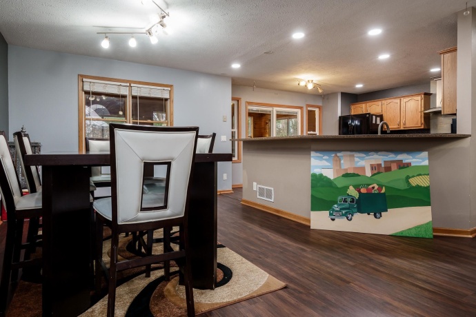 6571 Chartwell, ROCKFORD, Illinois 61107, 4 Bedrooms Bedrooms, ,2 BathroomsBathrooms,House,For Sale,Chartwell,202601846