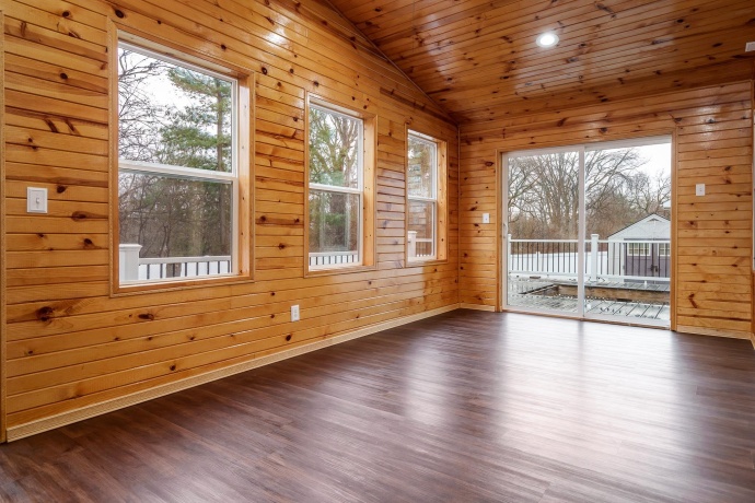 6571 Chartwell, ROCKFORD, Illinois 61107, 4 Bedrooms Bedrooms, ,2 BathroomsBathrooms,House,For Sale,Chartwell,202601846