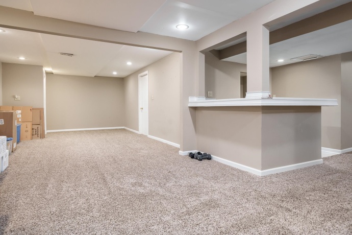 6571 Chartwell, ROCKFORD, Illinois 61107, 4 Bedrooms Bedrooms, ,2 BathroomsBathrooms,House,For Sale,Chartwell,202601846