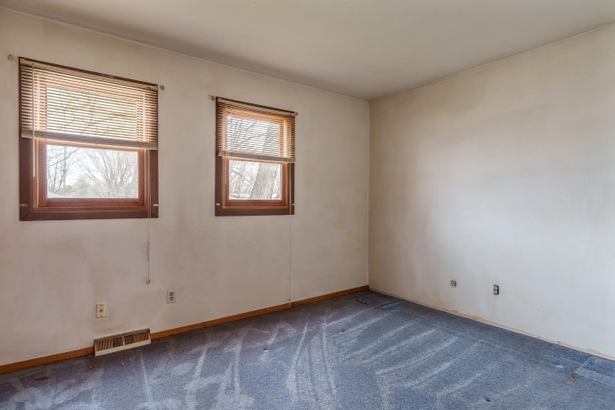 8512 Mildred, MACHESNEY PARK, Illinois 61115, 4 Bedrooms Bedrooms, ,1 BathroomBathrooms,House,For Sale,Mildred,202602004