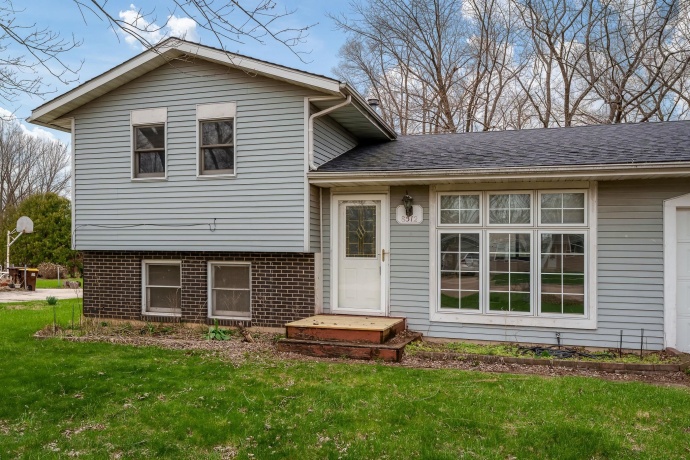 8512 Mildred, MACHESNEY PARK, Illinois 61115, 4 Bedrooms Bedrooms, ,1 BathroomBathrooms,House,For Sale,Mildred,202602004