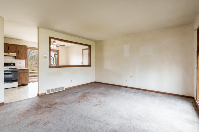 8512 Mildred, MACHESNEY PARK, Illinois 61115, 4 Bedrooms Bedrooms, ,1 BathroomBathrooms,House,For Sale,Mildred,202602004