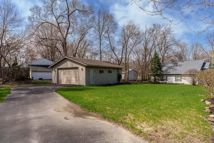 11422 Bayberry, ROSCOE, Illinois 61073, 4 Bedrooms Bedrooms, ,3 BathroomsBathrooms,House,For Sale,Bayberry,202602005