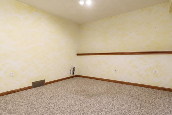 11422 Bayberry, ROSCOE, Illinois 61073, 4 Bedrooms Bedrooms, ,3 BathroomsBathrooms,House,For Sale,Bayberry,202602005