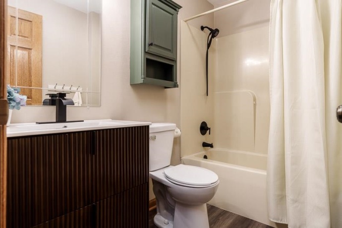 11422 Bayberry, ROSCOE, Illinois 61073, 4 Bedrooms Bedrooms, ,3 BathroomsBathrooms,House,For Sale,Bayberry,202602005