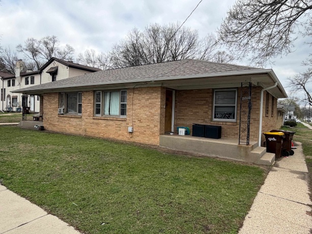 2242 7th, ROCKFORD, Illinois 61104, ,2 Units,For Sale,7th,202602009