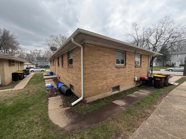 2242 7th, ROCKFORD, Illinois 61104, ,2 Units,For Sale,7th,202602009