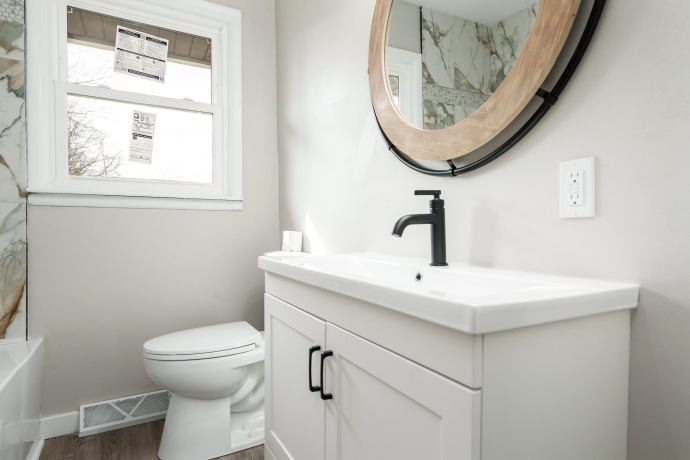 1317 Van Stone, MACHESNEY PARK, Illinois 61115, 3 Bedrooms Bedrooms, ,1 BathroomBathrooms,House,For Sale,Van Stone,202601792