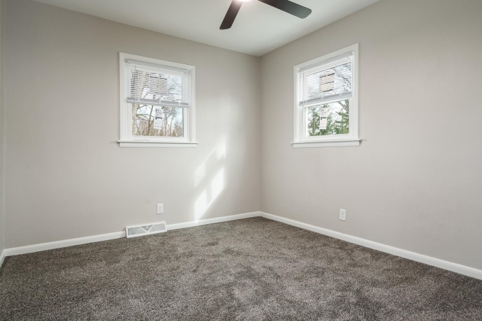 1317 Van Stone, MACHESNEY PARK, Illinois 61115, 3 Bedrooms Bedrooms, ,1 BathroomBathrooms,House,For Sale,Van Stone,202601792