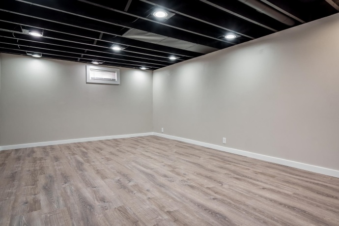 1317 Van Stone, MACHESNEY PARK, Illinois 61115, 3 Bedrooms Bedrooms, ,1 BathroomBathrooms,House,For Sale,Van Stone,202601792