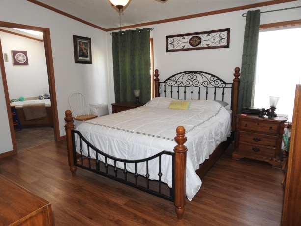 537 Park, BELVIDERE, Illinois 61008, 3 Bedrooms Bedrooms, ,2 BathroomsBathrooms,House,For Sale,Park,202602007