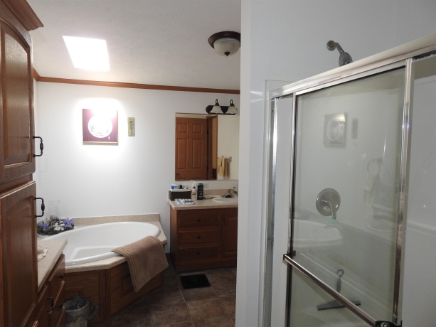 537 Park, BELVIDERE, Illinois 61008, 3 Bedrooms Bedrooms, ,2 BathroomsBathrooms,House,For Sale,Park,202602007