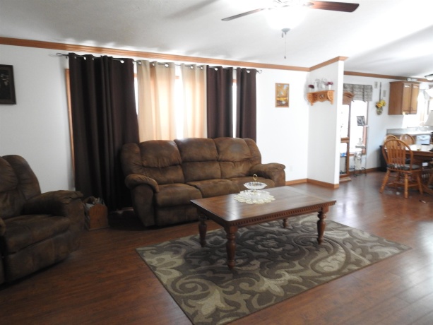 537 Park, BELVIDERE, Illinois 61008, 3 Bedrooms Bedrooms, ,2 BathroomsBathrooms,House,For Sale,Park,202602007