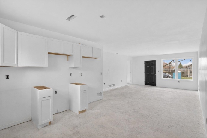 2814 Marshall, ROCKFORD, Illinois 61109, 2 Bedrooms Bedrooms, ,1 BathroomBathrooms,House,For Sale,Marshall,202602010