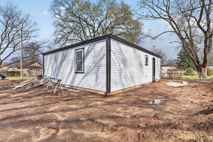 2814 Marshall, ROCKFORD, Illinois 61109, 2 Bedrooms Bedrooms, ,1 BathroomBathrooms,House,For Sale,Marshall,202602010