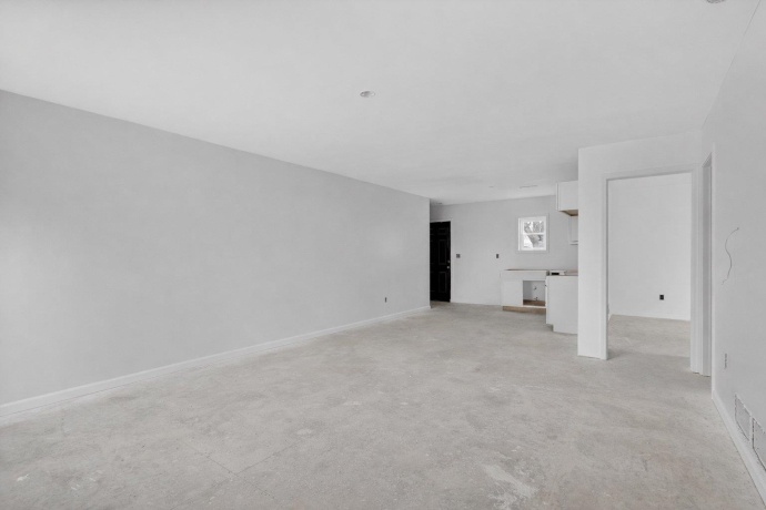 2814 Marshall, ROCKFORD, Illinois 61109, 2 Bedrooms Bedrooms, ,1 BathroomBathrooms,House,For Sale,Marshall,202602010