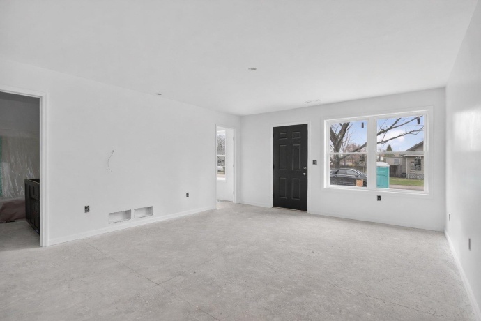 2814 Marshall, ROCKFORD, Illinois 61109, 2 Bedrooms Bedrooms, ,1 BathroomBathrooms,House,For Sale,Marshall,202602010