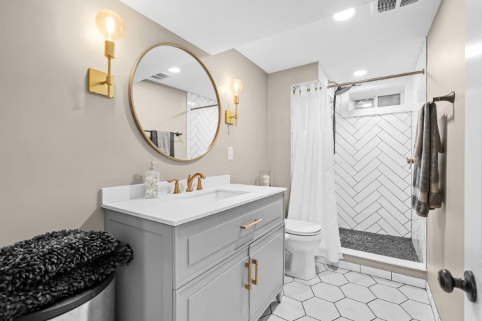 822 PRESTWICK, ROCKFORD, Illinois 61107, 4 Bedrooms Bedrooms, ,2 BathroomsBathrooms,House,For Sale,PRESTWICK,202602012