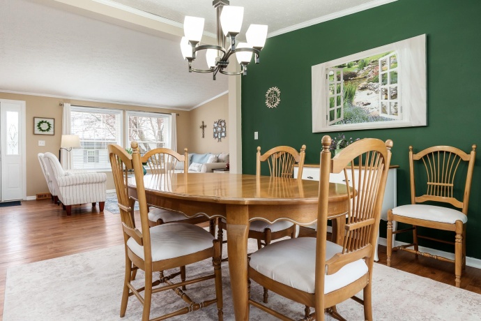 8401 TAMARACK, MACHESNEY PARK, Illinois 61115, 4 Bedrooms Bedrooms, ,2 BathroomsBathrooms,House,For Sale,TAMARACK,202602013