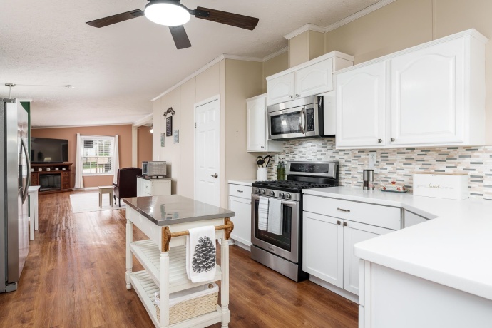 8401 TAMARACK, MACHESNEY PARK, Illinois 61115, 4 Bedrooms Bedrooms, ,2 BathroomsBathrooms,House,For Sale,TAMARACK,202602013