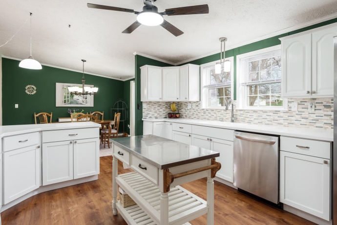 8401 TAMARACK, MACHESNEY PARK, Illinois 61115, 4 Bedrooms Bedrooms, ,2 BathroomsBathrooms,House,For Sale,TAMARACK,202602013