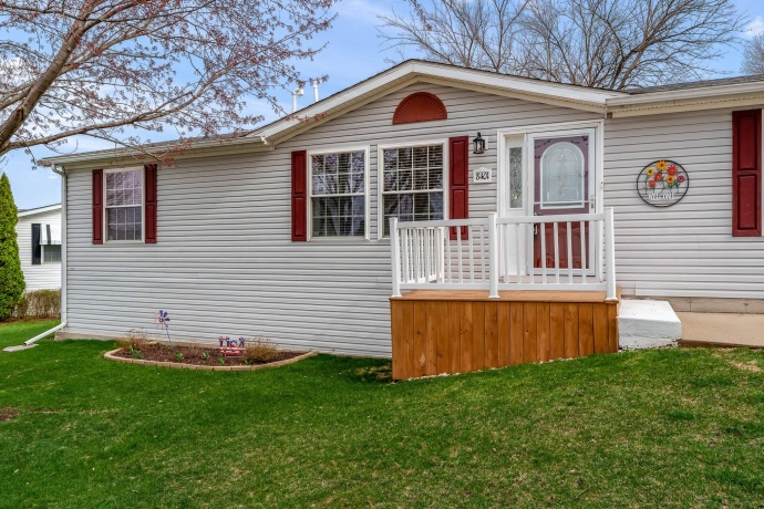 8401 TAMARACK, MACHESNEY PARK, Illinois 61115, 4 Bedrooms Bedrooms, ,2 BathroomsBathrooms,House,For Sale,TAMARACK,202602013