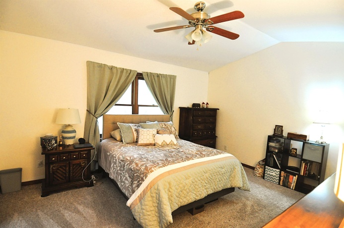 164 COLUMBIA, POPLAR GROVE, Illinois 61065, 3 Bedrooms Bedrooms, ,2 BathroomsBathrooms,House,For Sale,COLUMBIA,202602014