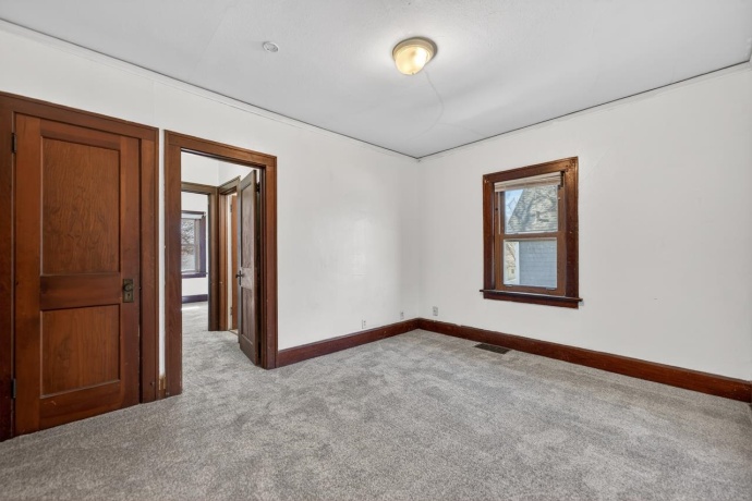 1507-09 16th, ROCKFORD, Illinois 61109, ,2 Units,For Sale,16th,202602018